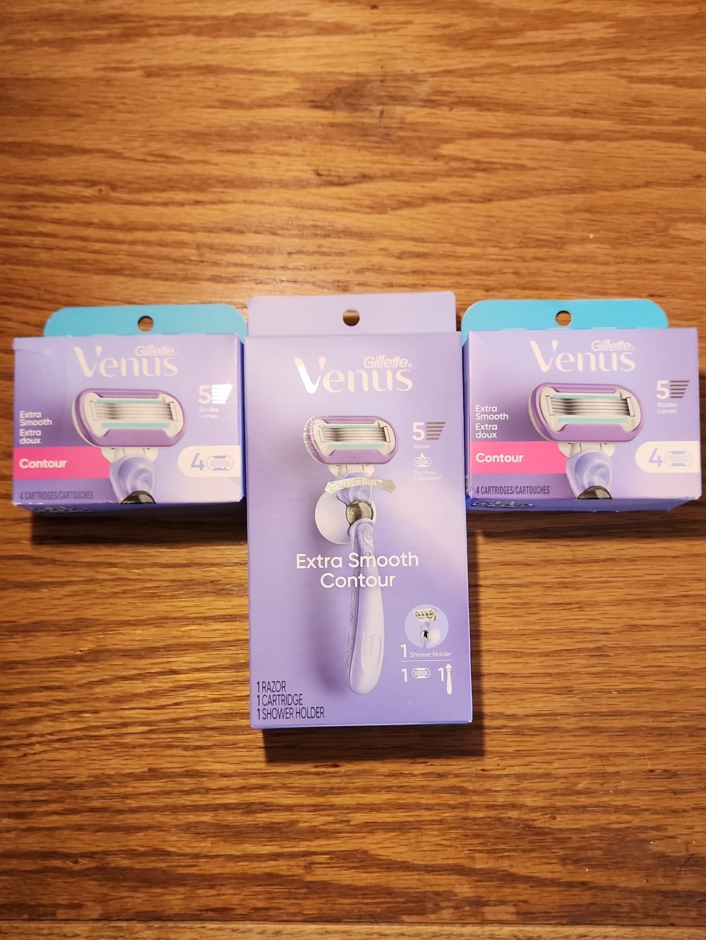 Gillette Venus Extra Smooth Contour Razor - Lavender Purple & 2 X 4pack